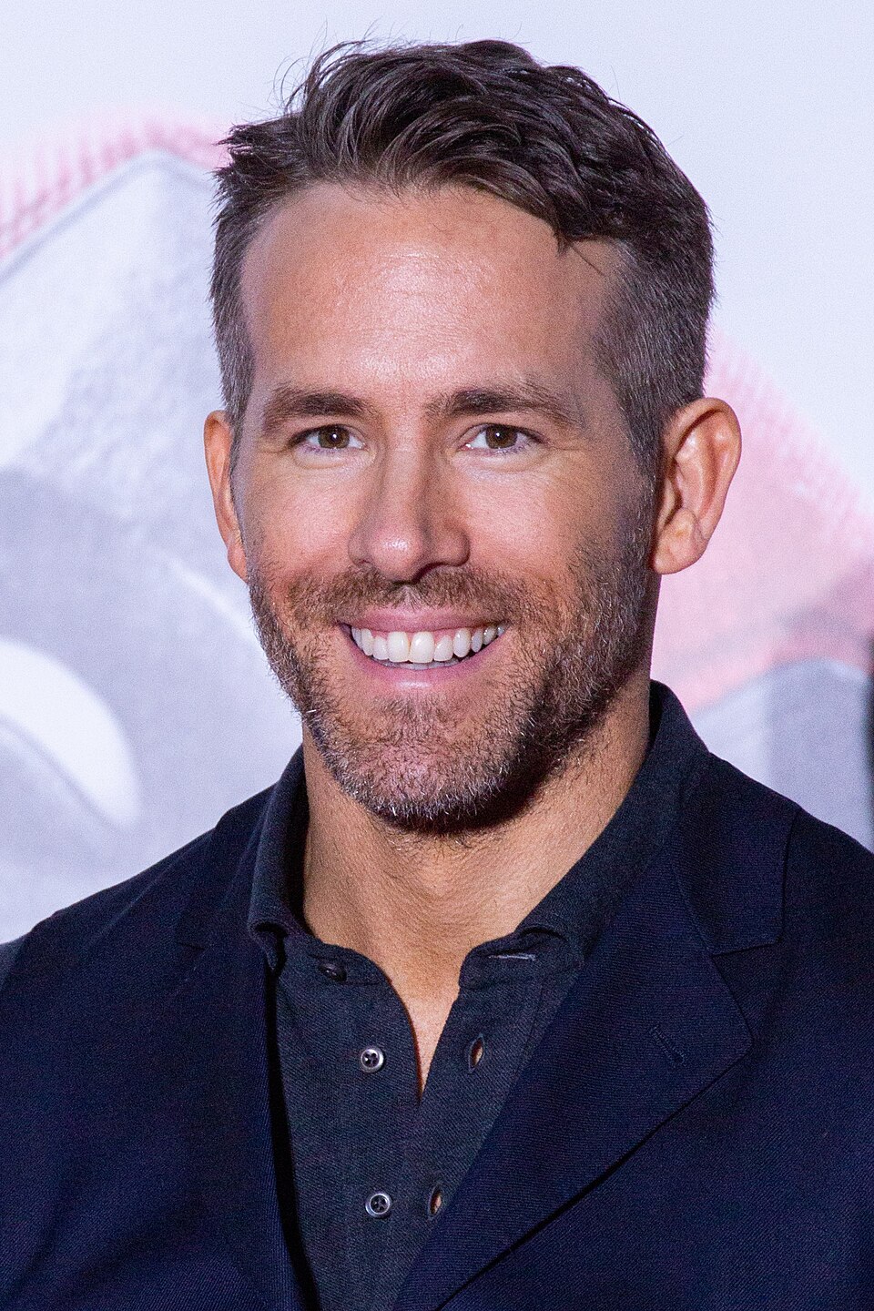 Ryan Reynolds — Biography, Quotes & Tribute